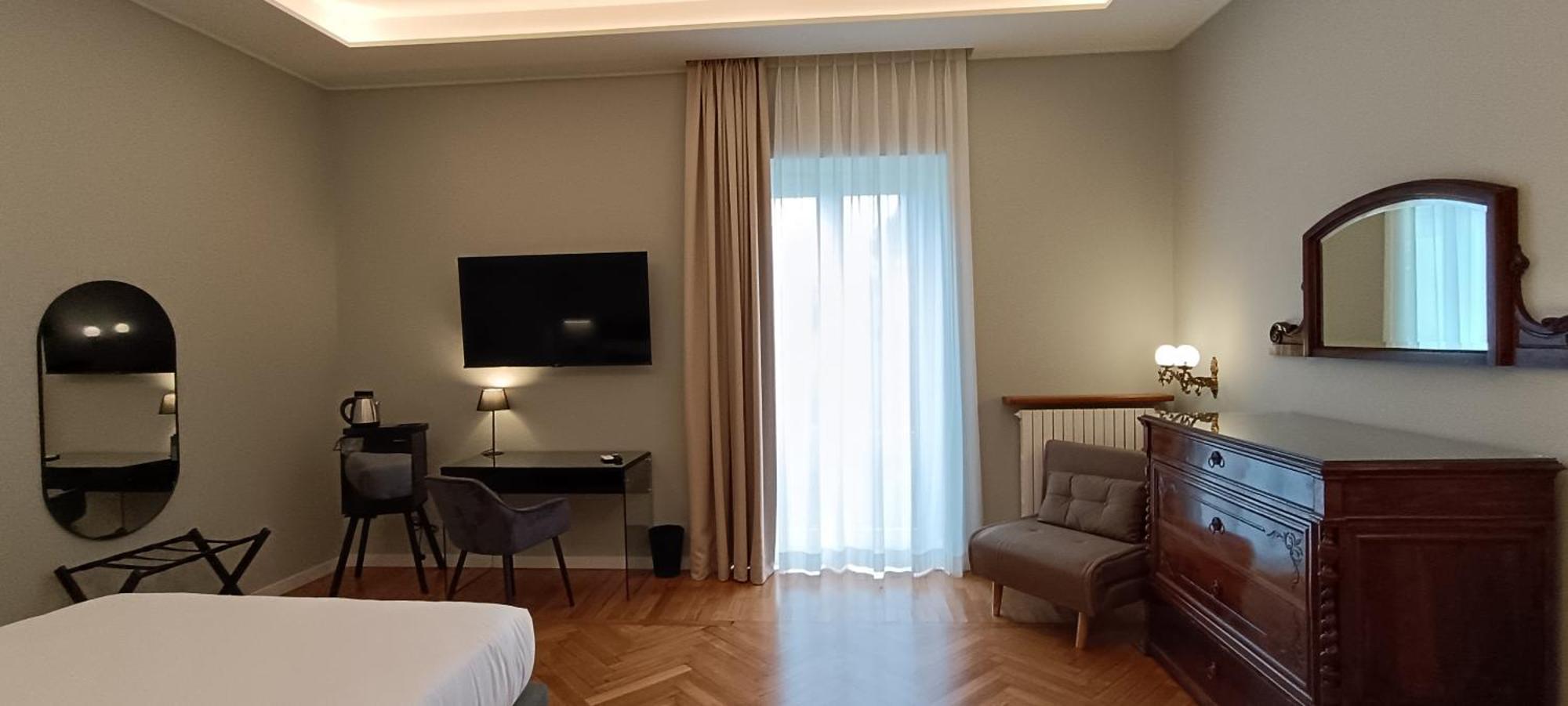 Deluxe Spaccanapoli Kültér fotó